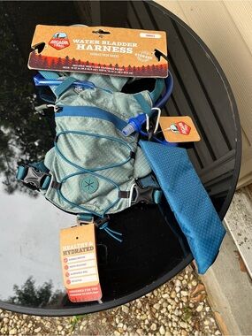 Arcadia Trail Small Water Bladder Dog Harness - Teal Blue